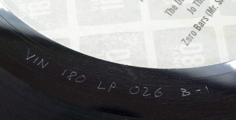 VIN180LP026 2010 Black Vinyl B Matrix.
